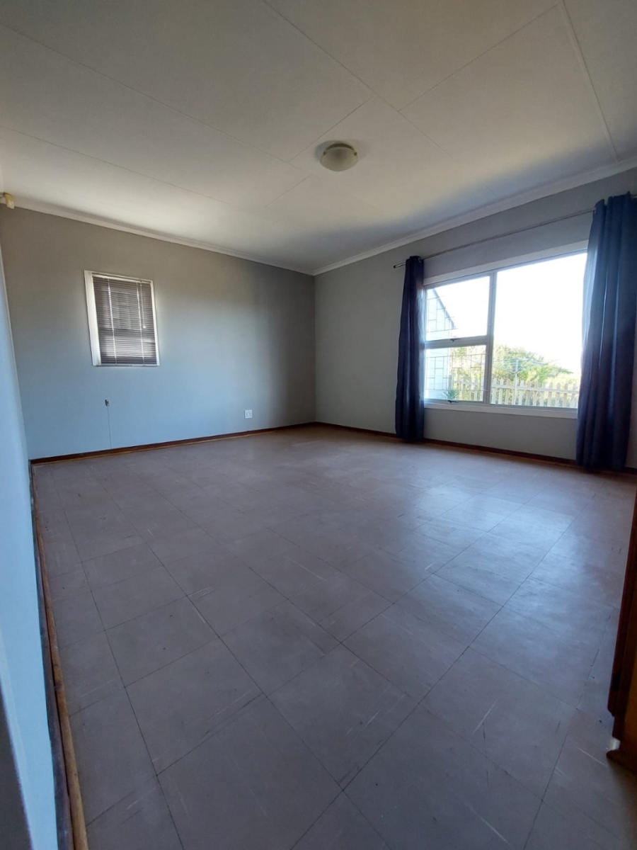 To Let 3 Bedroom Property for Rent in Dana Bay Western Cape